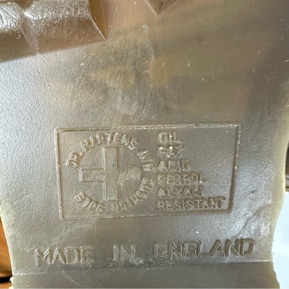 Dr. Doc Martens 1460 Made in England Black Leather Lace Up Boots - Picture 13 of 14